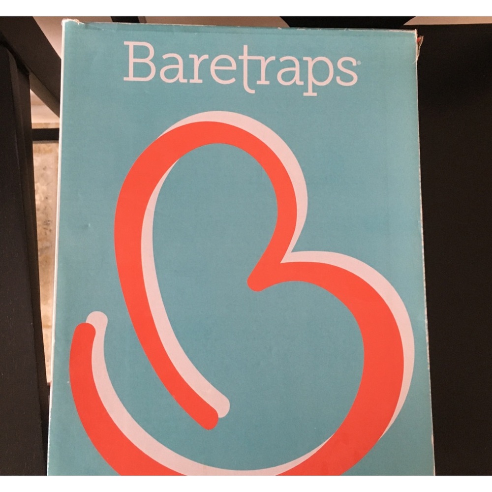 Baretraps  Berthie toe loop sandal